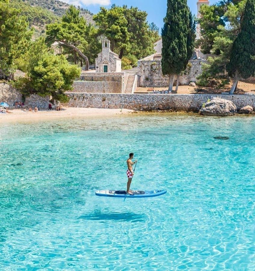 Apartments4You Supetar-The Best And Most Popular Apartments For Discovering The Island - Free Parking - 200 Meters From The Beach المظهر الخارجي الصورة