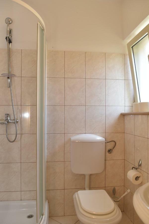 Apartments4You Supetar-The Best And Most Popular Apartments For Discovering The Island - Free Parking - 200 Meters From The Beach المظهر الخارجي الصورة